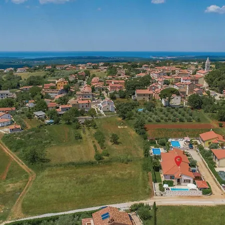 Vikendica 50 With Outdoor Swimmingpool *
